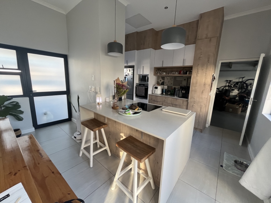 3 Bedroom Property for Sale in Sandown Western Cape